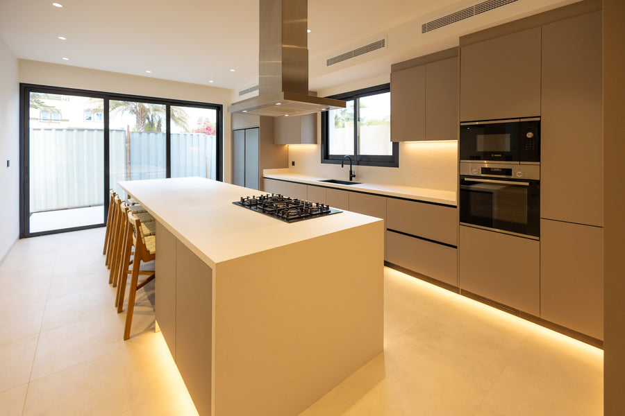 Taupe & Quartz